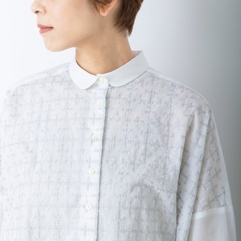刺繍 ”Timantti” ラウンドカラー ビッグシャツ