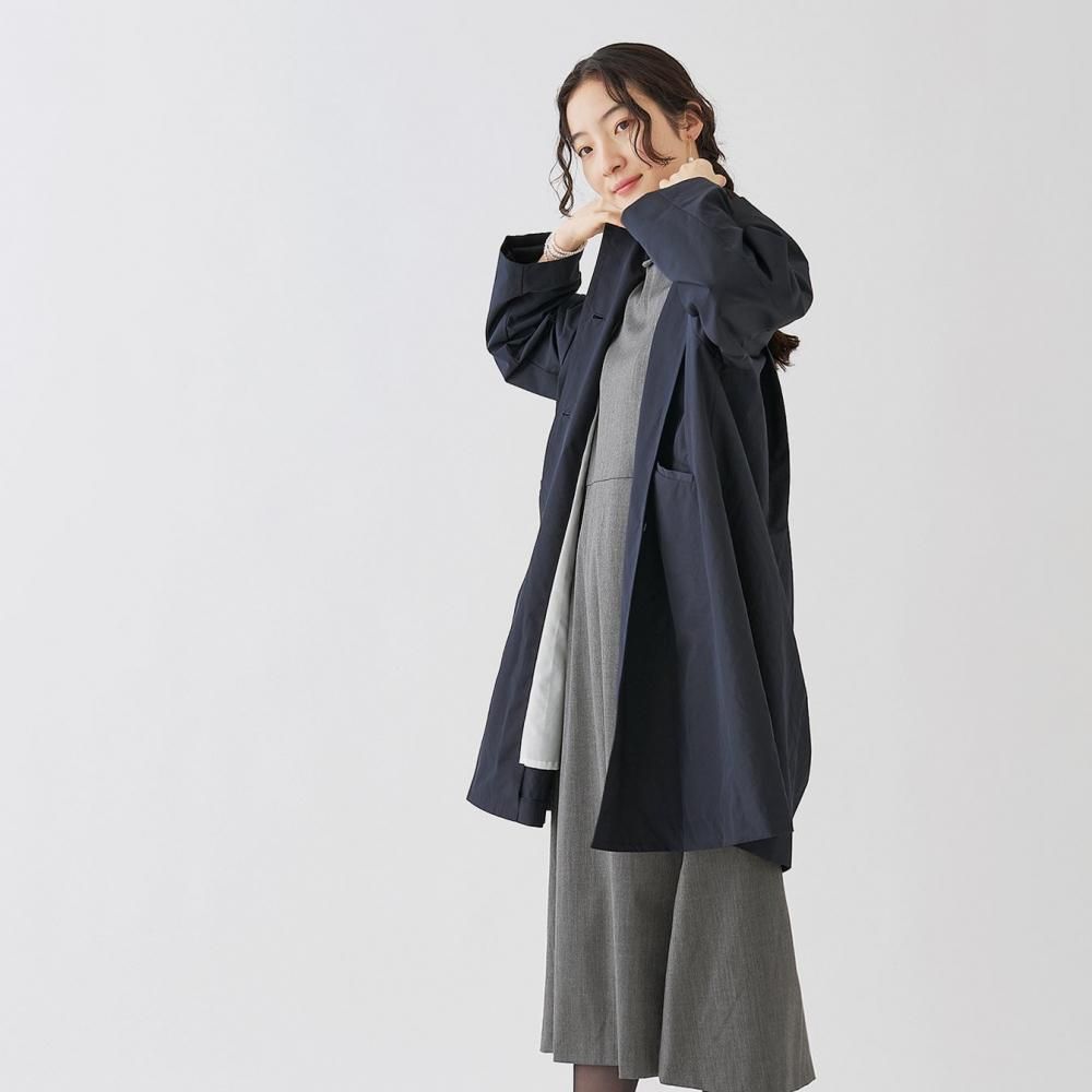 ノーカラーバックタックコート | 高密度ポリエステル - STAMPS