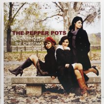 THE PEPPER POTS / WAITING FOR THE CHRISTMAS LIGHT / EP B6
