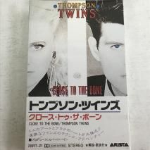 ȥץ󡦥ĥ THOMPSON TWINS / ȥܡ CLOSE TO THE BONE / 28RT-21 / åȥơ