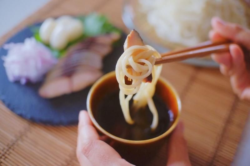 「屋久島銘水うどん」と「さば節」セット