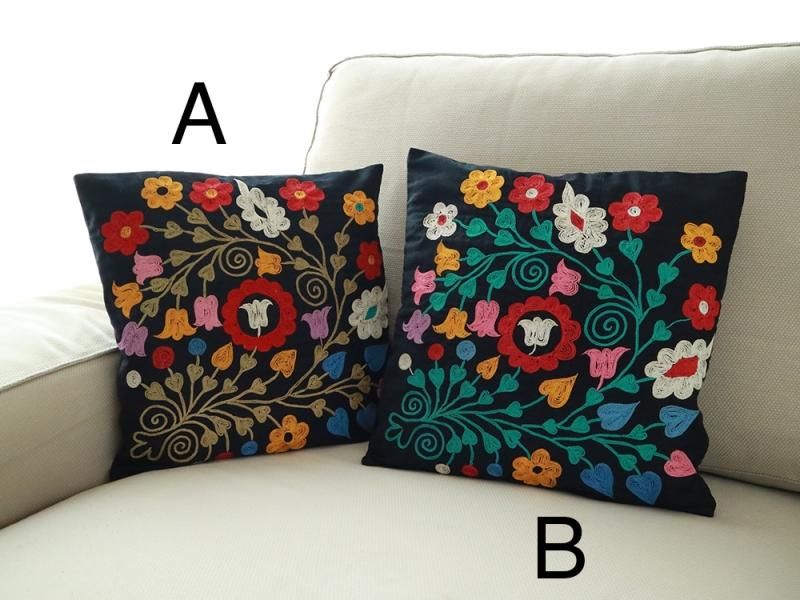 カザフ刺繍のリメイク・クッションカバー(36cm四方・B) - 縁shop5 カザフ刺繍のリメイク・クッションカバー(36cm四方・B) - 縁shop5