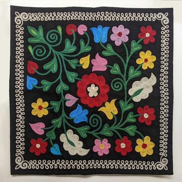 カザフ刺繍のリメイク・クッションカバー（42cm四方・C） - 縁shop5