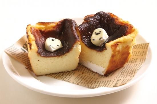 チーズ3種類を贅沢に使用 濃厚バスクチーズケーキ ひがし北海道釧路炉ばた直送便 北海道の道東に店舗を構える釧路の居酒屋 くし炉 あぶり家 が送るギフトサイト