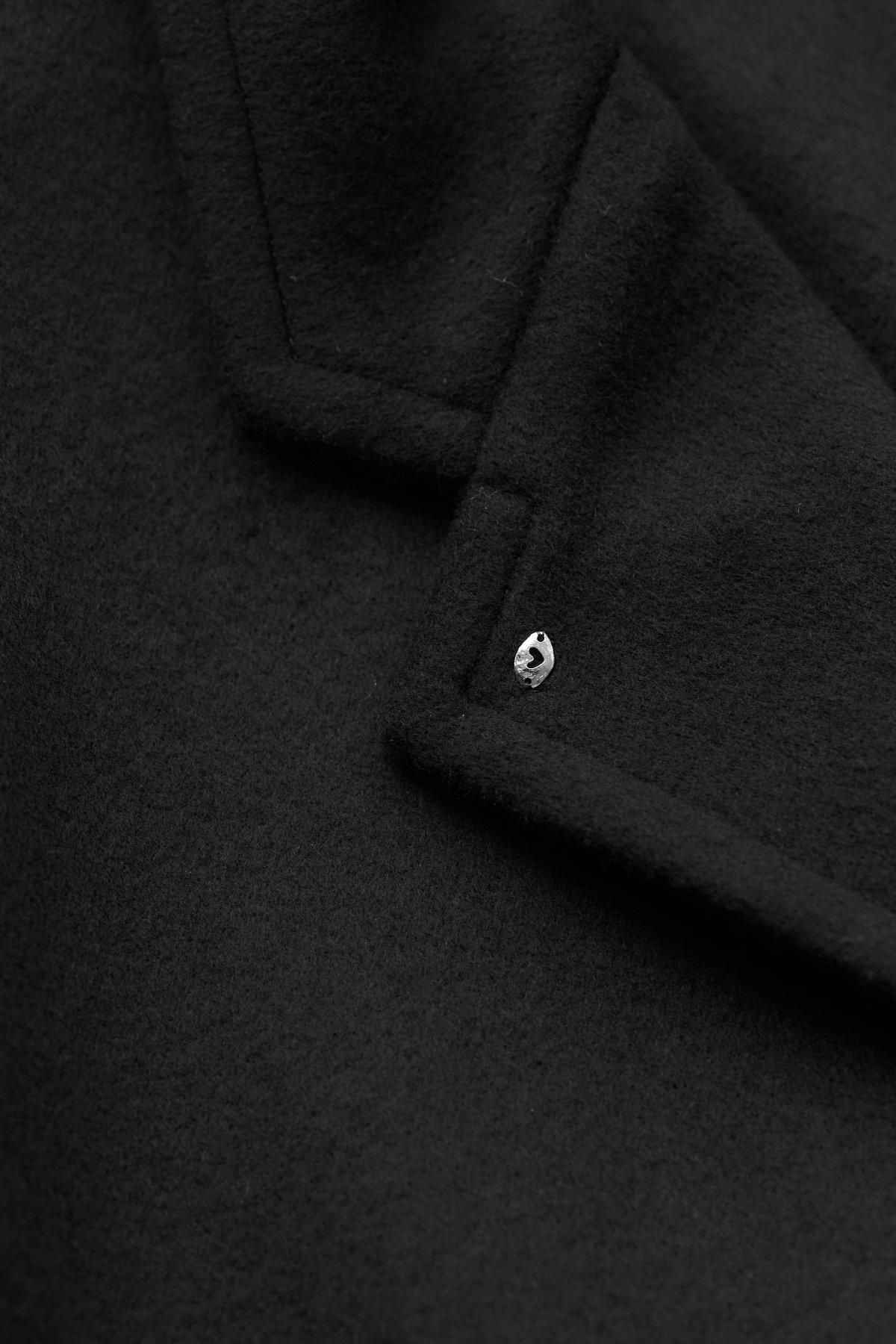 Porter Classic - CASHMERE CHESTERFIELD COAT W/PLATINUM CHARM Porter Classic - CASHMERE CHESTERFIELD COAT W/PLATINUM CHARM