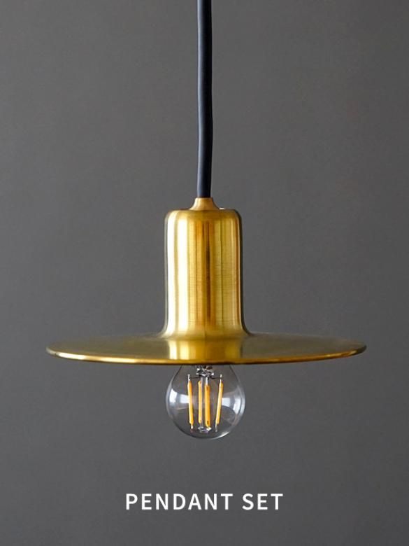 ͥʶ֤Ĥ롢󥰥ɻͤο﫾ۢKT brass pendant light 100