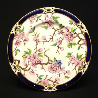 ヴィクトリア時代｜上品で華やかな桜の絵皿