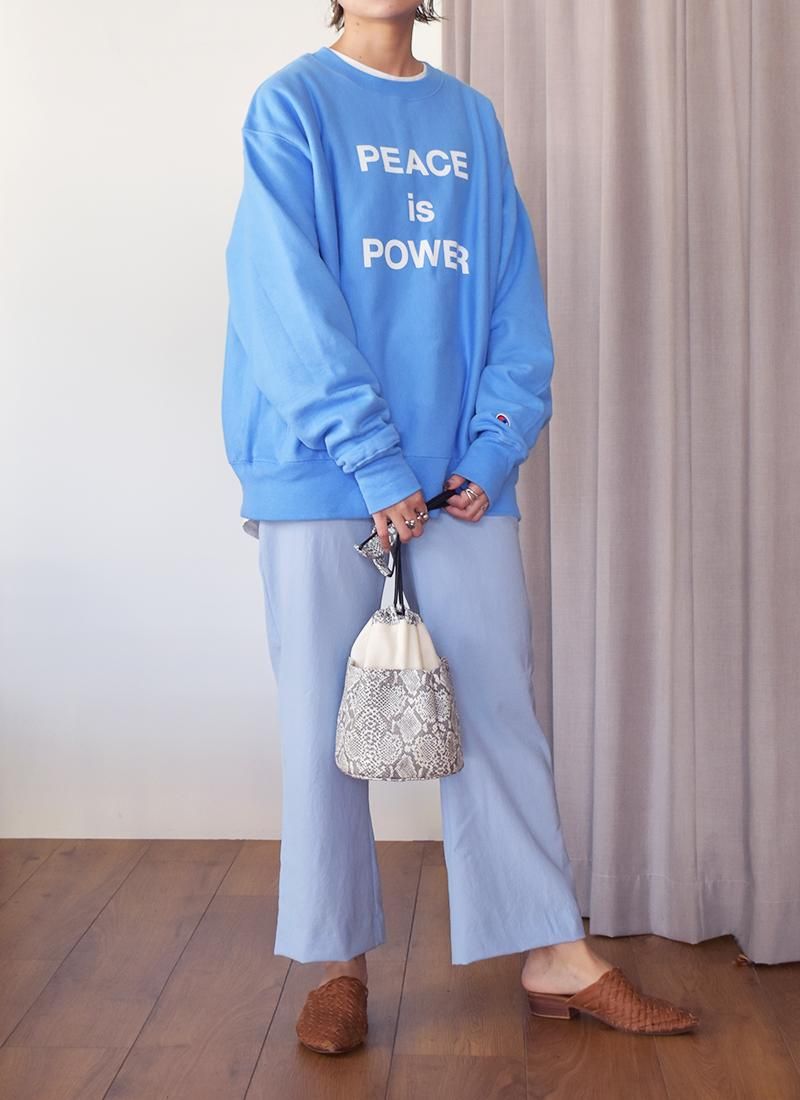 Champion Reverse Weave “MoMA x Yoko Ono Edition” Champion Reverse Weave “MoMA x Yoko Ono Edition”