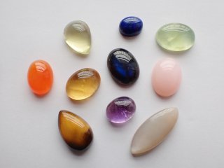 彩り天然石小粒10個セット【c2223】