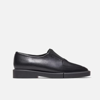 <img class='new_mark_img1' src='https://img.shop-pro.jp/img/new/icons20.gif' style='border:none;display:inline;margin:0px;padding:0px;width:auto;' />CLERGERIE   OLEG　BROGUES　BLACK　
