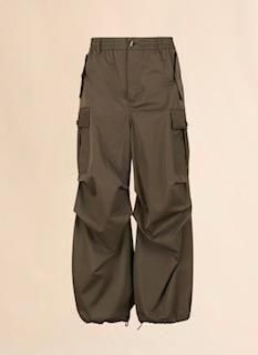 <img class='new_mark_img1' src='https://img.shop-pro.jp/img/new/icons14.gif' style='border:none;display:inline;margin:0px;padding:0px;width:auto;' /> MARNI 25FW   CARGO PANTSDEEP SAGEˡ