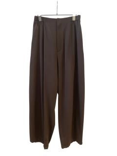 <img class='new_mark_img1' src='https://img.shop-pro.jp/img/new/icons14.gif' style='border:none;display:inline;margin:0px;padding:0px;width:auto;' />ATON(25FW)WOOL SATIN STRETCH EASY PANTS/ BROWN