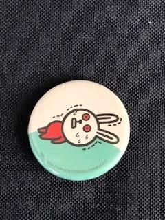 KOJIKIシリーズ 缶バッジ（小）（ぷっうさぎ・イラつくサメ・しみてる