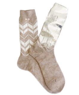 <img class='new_mark_img1' src='https://img.shop-pro.jp/img/new/icons15.gif' style='border:none;display:inline;margin:0px;padding:0px;width:auto;' />ONLINE STORE  FOIL PRINT TULIP SOCKS եץȥ塼åץå