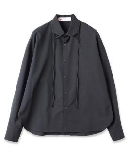 <img class='new_mark_img1' src='https://img.shop-pro.jp/img/new/icons61.gif' style='border:none;display:inline;margin:0px;padding:0px;width:auto;' />Negative Space Collar Shirt