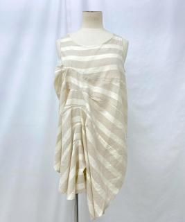 <img class='new_mark_img1' src='https://img.shop-pro.jp/img/new/icons41.gif' style='border:none;display:inline;margin:0px;padding:0px;width:auto;' />SampleTops