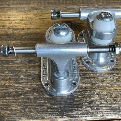 Heated Wheel POLARIZER TRUCKS set　中古デッキ付 THE HEATED WHEEL / POLARIZER+TRUCKS / TRACK&FIELD | happyskate
