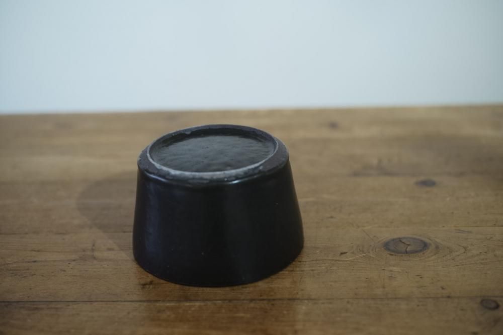 新品★吉田直嗣  鉄釉筒鉢  2点 吉田直嗣 筒鉢 鉄釉 - RAT HOLE