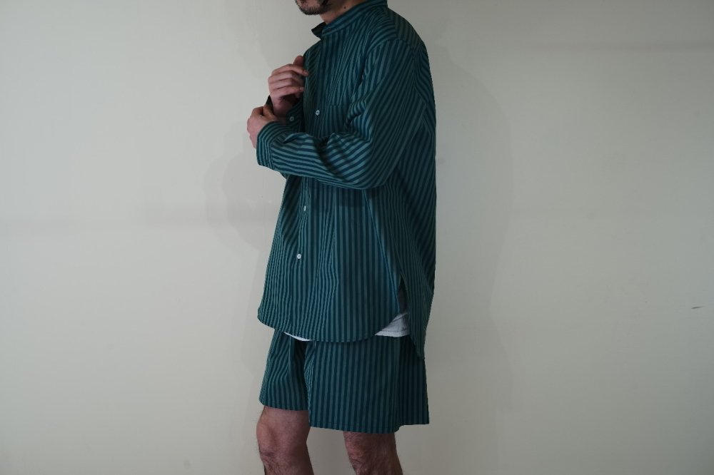 Cristaseya Mao Shirt (green stripe)