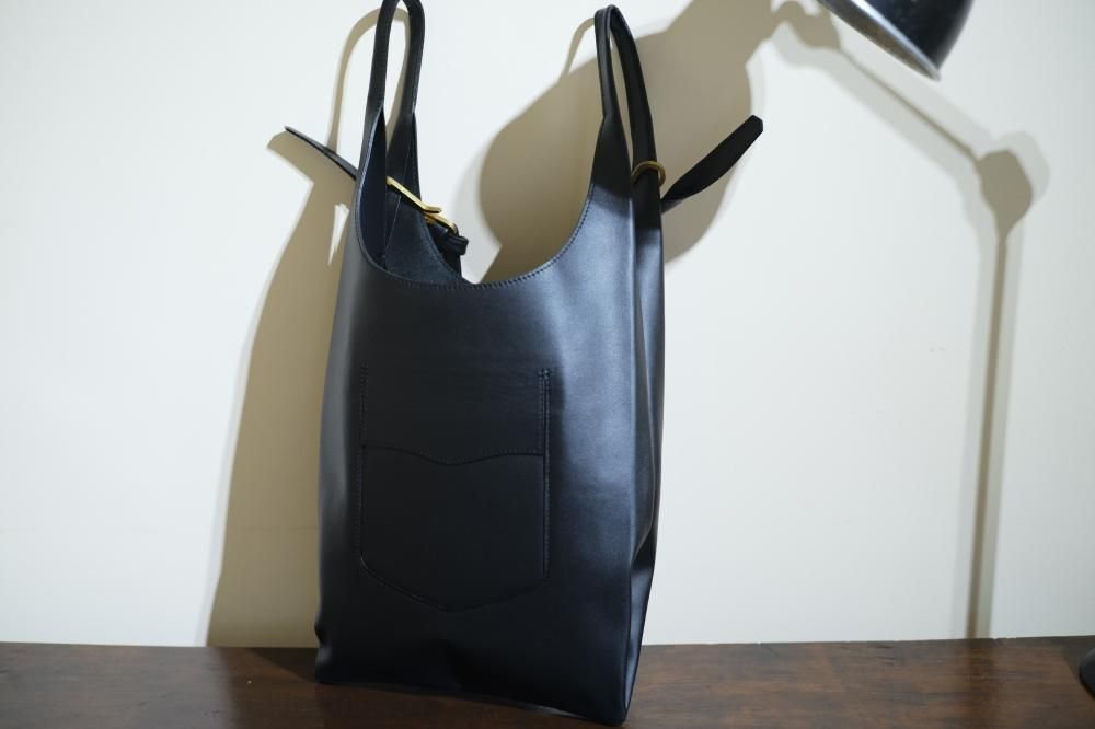 NICENESS LOWE ホースレザー NNショルダーバッグ NICENESS LOWE ホースレザー NNショルダーバッグ