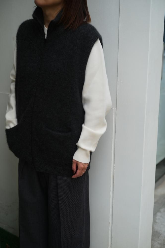 MAATEE&SONS CASHEMERE 強圧縮 JIP VEST MAATEE&SONS CASHEMERE 強圧縮 JIP VEST
