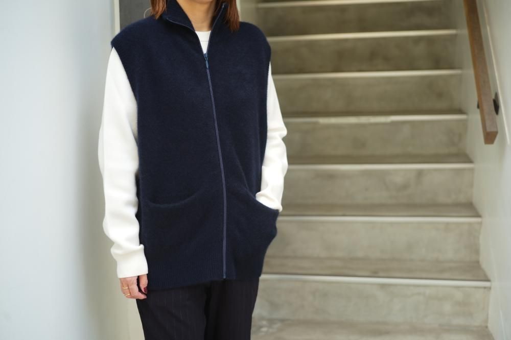 MAATEE&SONS CASHEMERE 強圧縮 JIP VEST MAATEE&SONS CASHEMERE 強圧縮 JIP VEST