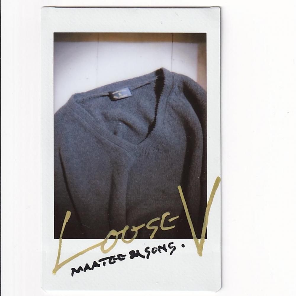 MAATEE&SONS LOOSE V SWEATER