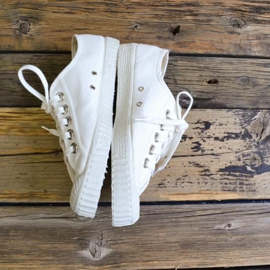 VANEK ホワイトキャンバススニーカー art.250-71442 Ritonカラー