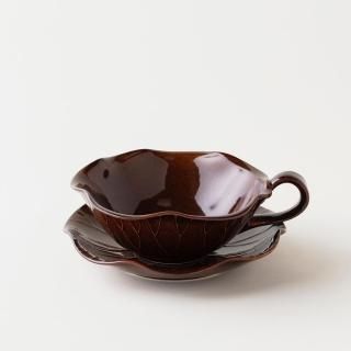 沈壽官窯 花と蝶の波型皿