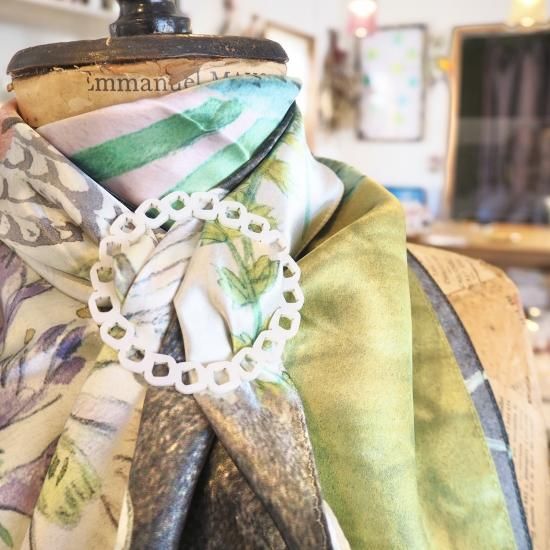 SAKURAYAMAの大判スカーフとスカーフリング スカーフリング 猫 - SAKURAYAMA OnlineShop