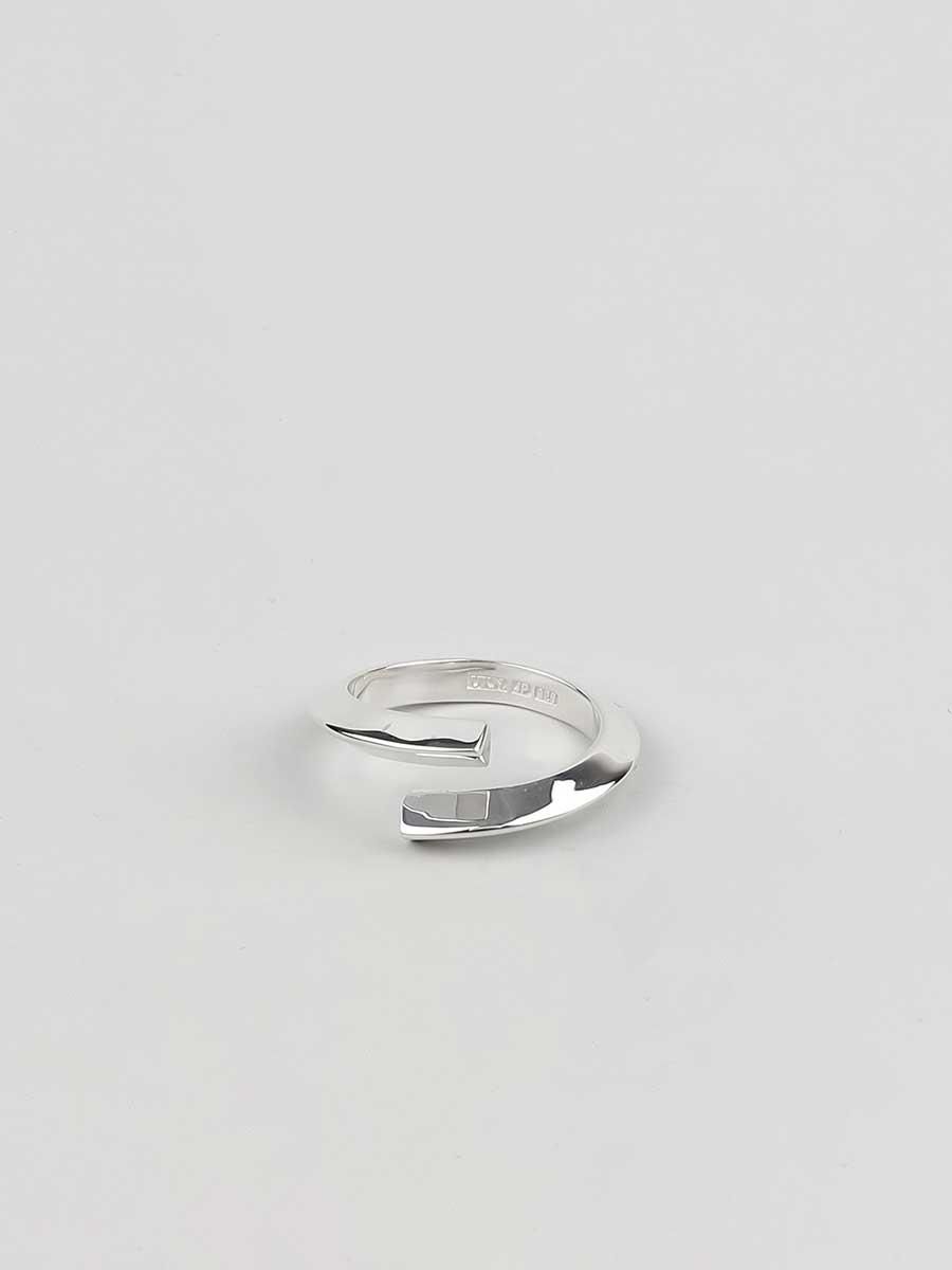 アクセサリー Samulo ring chimoda Sterling Silver Ring for Men with Arrow Pattern
