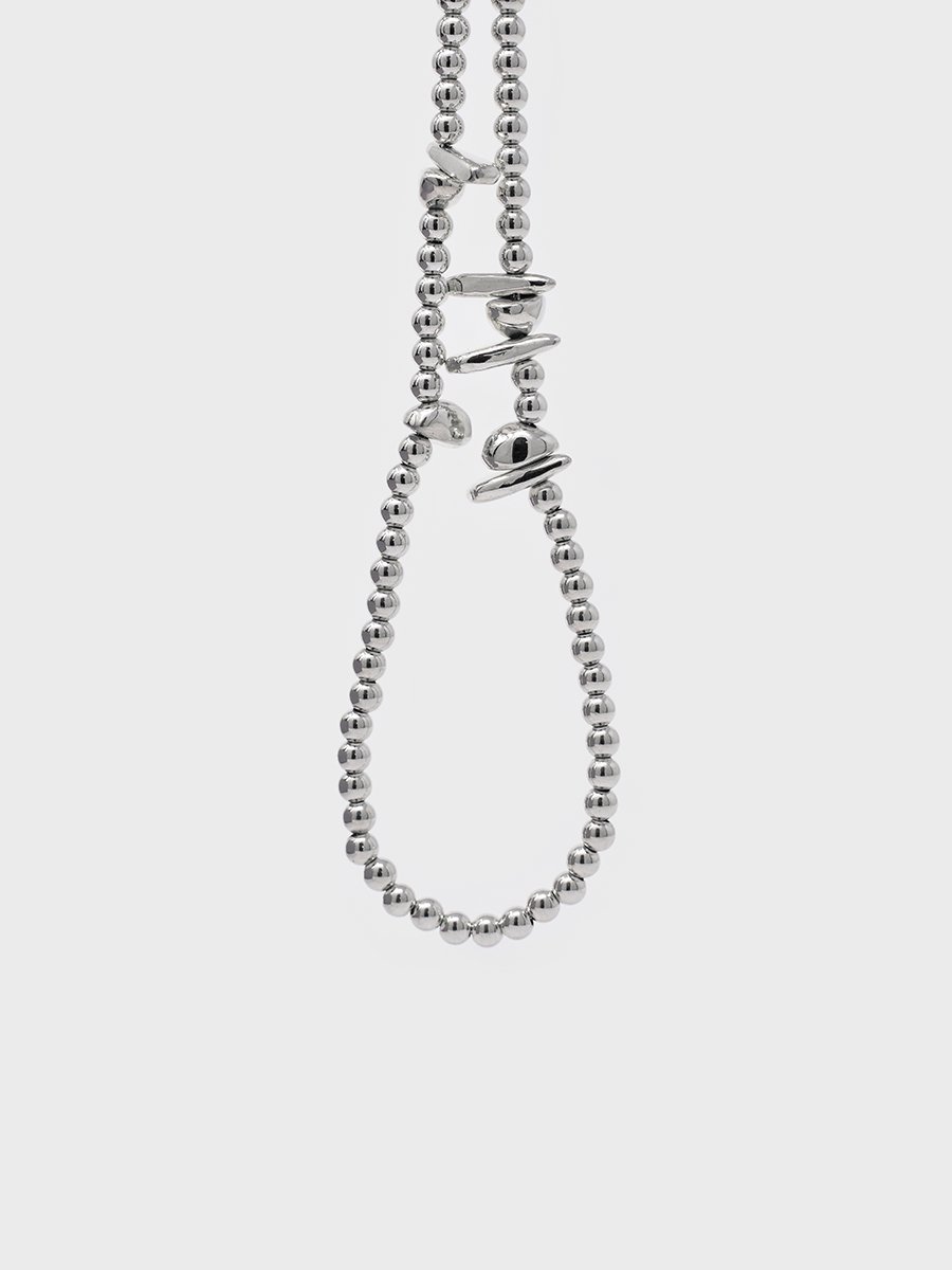 Liquid MNN-103 pebbles necklace