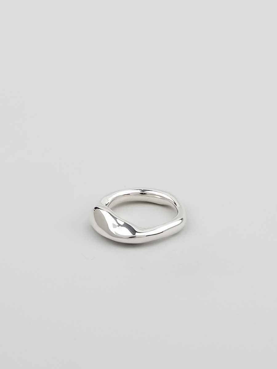 UNKNOWN. U074  TICK2  RING / SILVER