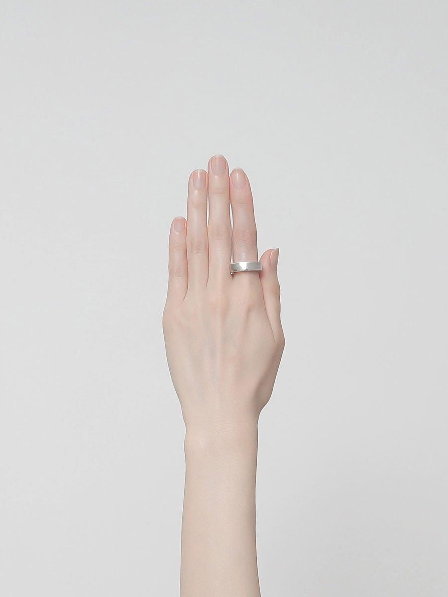 UNKNOWN. U556 “ FAN1 ” RING / SILVER - 神戸 GOODDAYS
