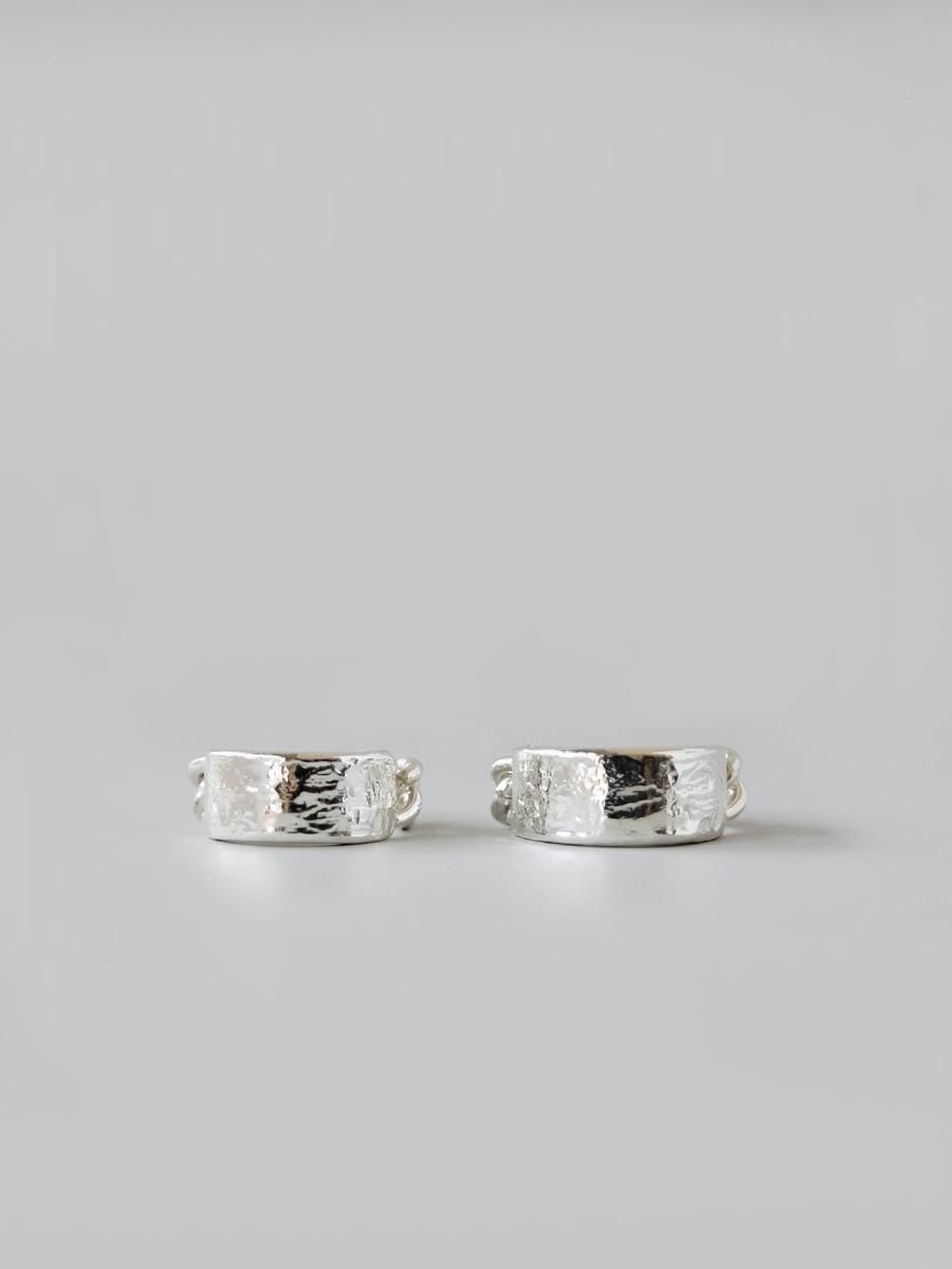 UNKNOWN. U5122   I.D CLASH RING / SILVER