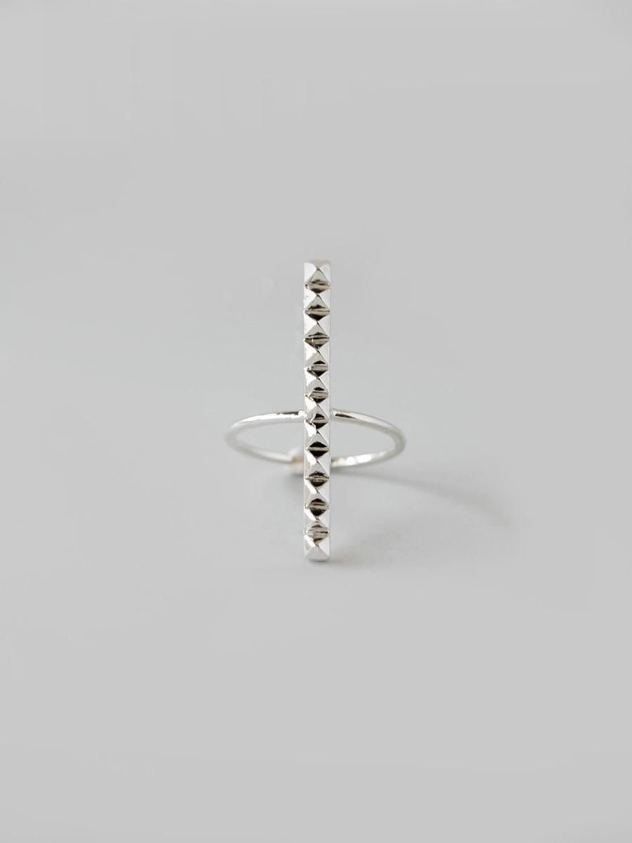 UNKNOWN. U5126 STUDS BAR 1 RING / SILVER