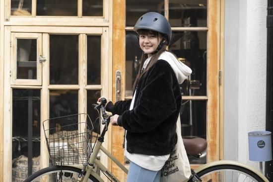 防災も備える 自転車ヘルメット ドルフィンヘルメット 安心の