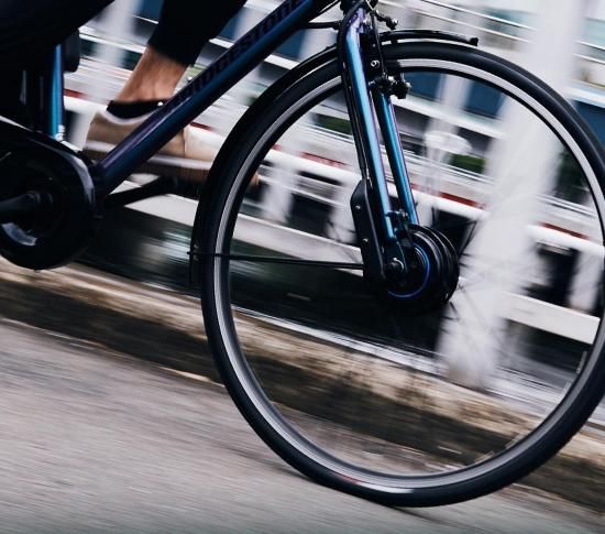 パンクしない ブリヂストン 電動アシスト自転車 2025 TB1e 27型