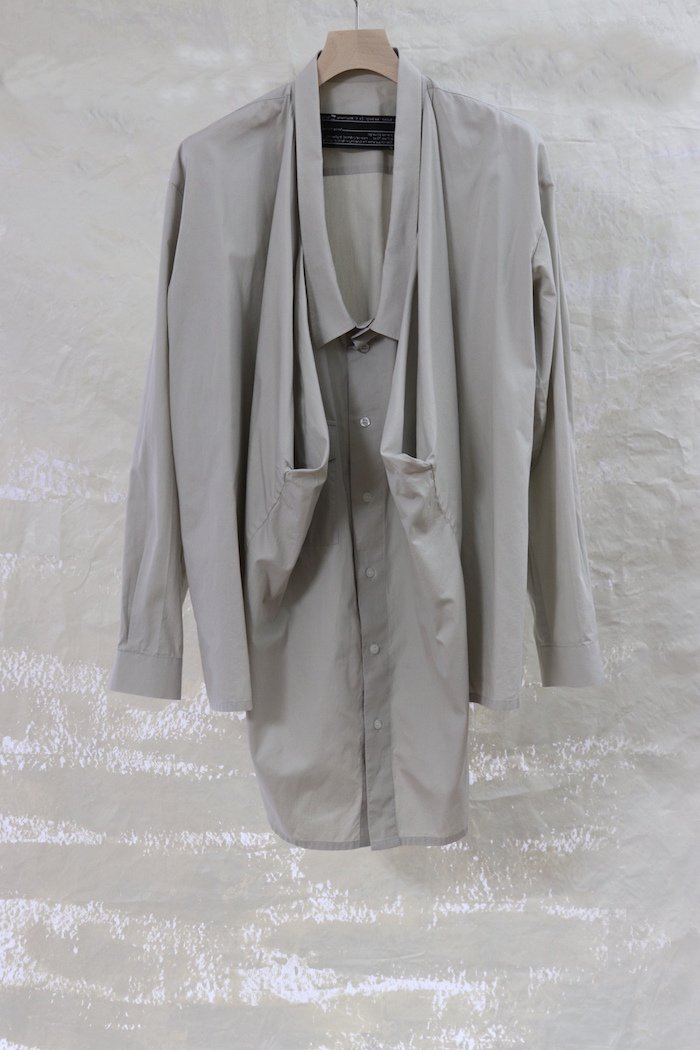 fabrics interseason archive  Front drip shirt 