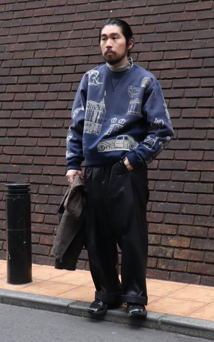 Samuel Zelig【HOTEL CREWNECK】