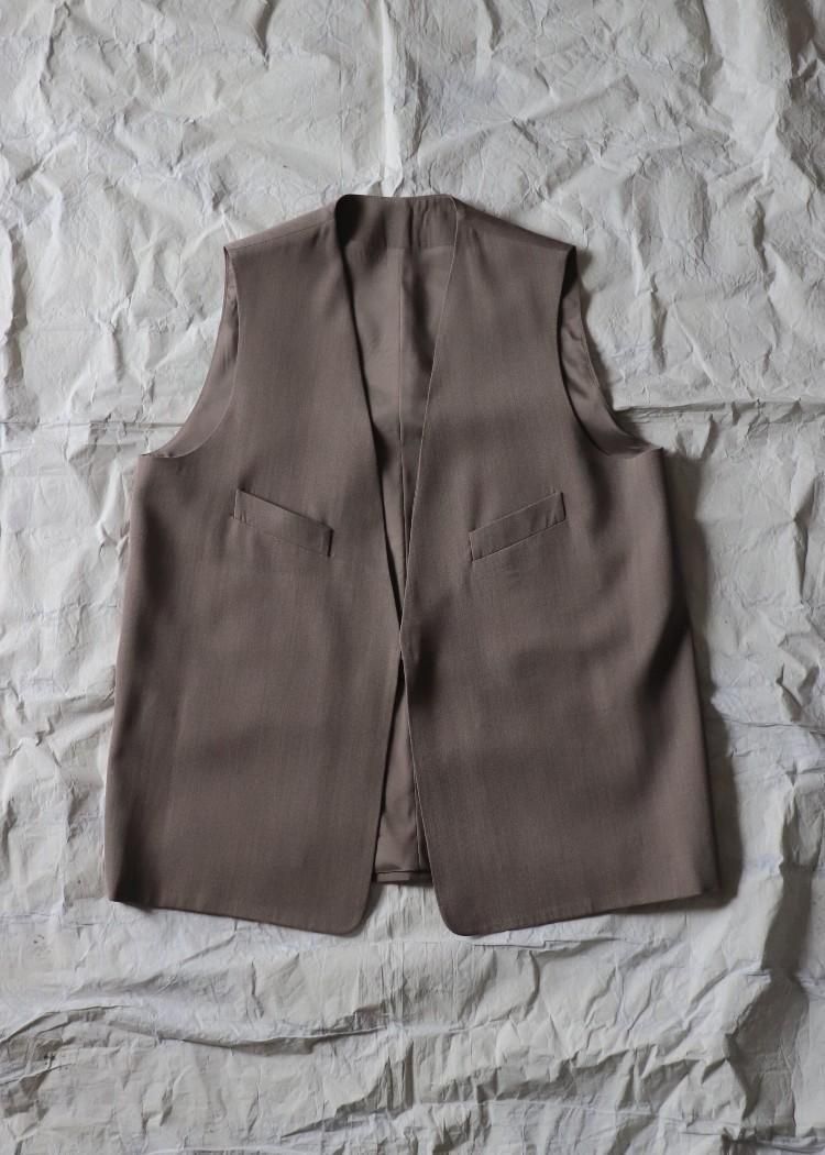 Lea Boberg  【D.W.VEST】