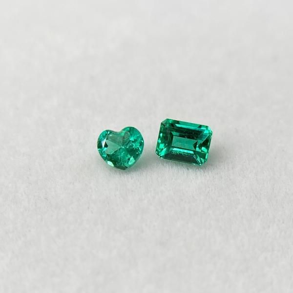 ハイクオリティ☆天然エメラルド ハートシェイプ 0.229ct （コロンビア 