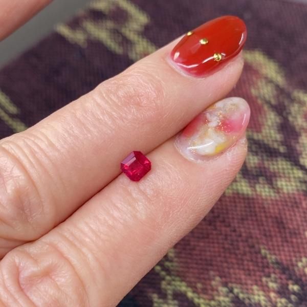 お値下げ♪希少石☆極上レッドベリル 「赤いエメラルド」 0.368