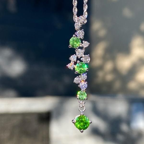 K18WG デマントイドガーネット＆ダイヤモンド ペンダントトップ jewel