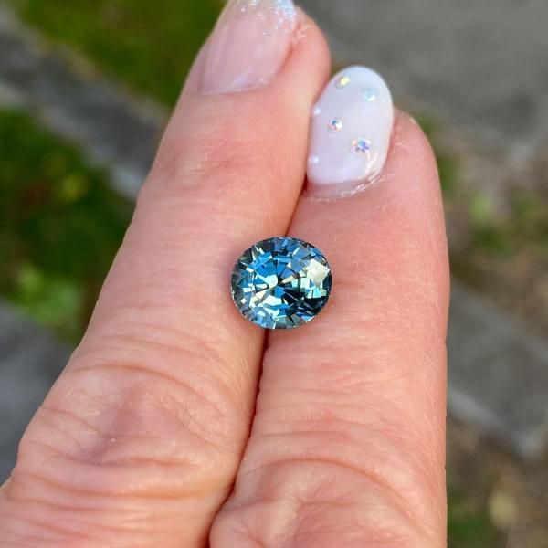 極美・レア☆大粒ティールサファイア オーバル 約3.245ct 強多色 極美・レア☆大粒ティールサファイア オーバル 約3.245ct 強多色