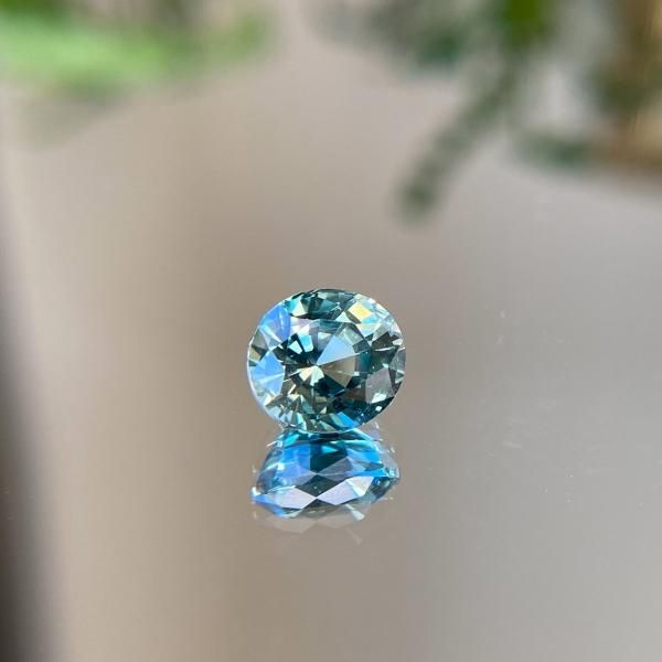 極美・レア☆大粒ティールサファイア オーバル 約3.245ct 強多色 極美・レア☆大粒ティールサファイア オーバル 約3.245ct 強多色