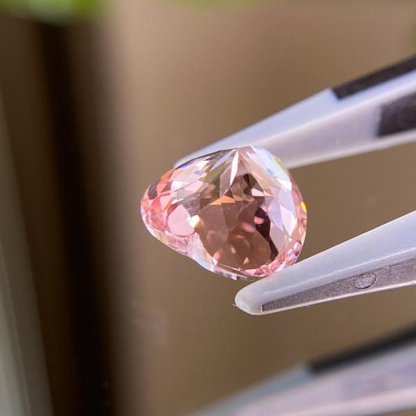 大粒ハイクオリティ☆天然モルガナイト ハートシェイプ 2.814ct 大粒ハイクオリティ☆天然モルガナイト ハートシェイプ 2.814ct