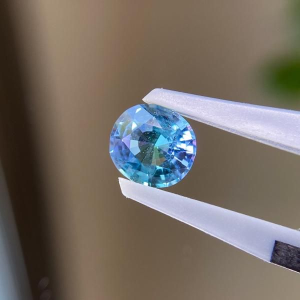 極美☆天然コーネルピン ブルー系 0.748ct 強煌めき&強多色性 極美☆天然コーネルピン ブルー系 0.748ct 強煌めき&強多色性
