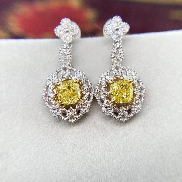 ☆SALE☆ 大粒レア☆ファンシーイエローダイヤモンド 豪華ピアス ☆SALE☆ 大粒レア☆ファンシーイエローダイヤモンド 豪華ピアス