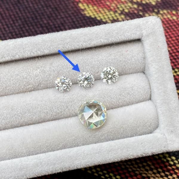 激レア☆鮮烈！強煌めき レアカットダイヤモンド 0.347ct D/VS-2